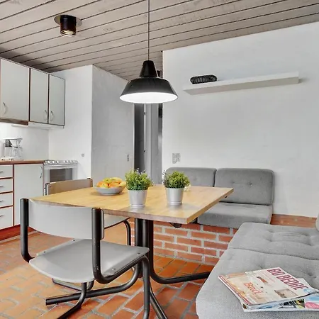 3 Bedroom Amazing In Apartmán Brovst